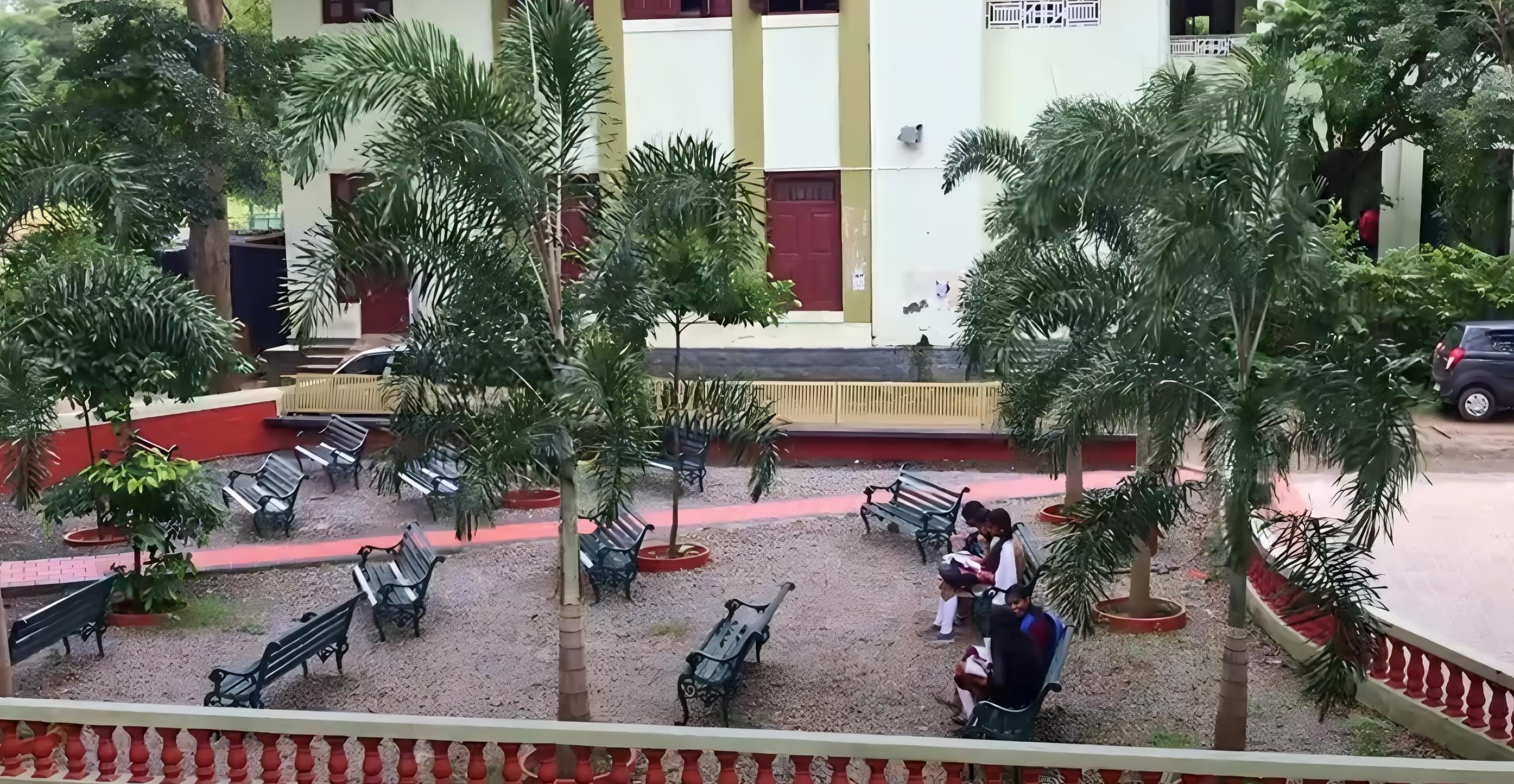 Government College Chittur park image