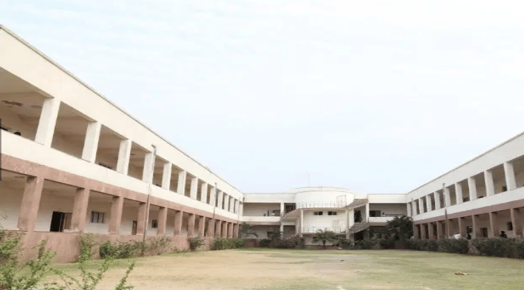 ITM Vocational University Academic