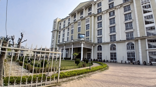 Burdwan University main Building