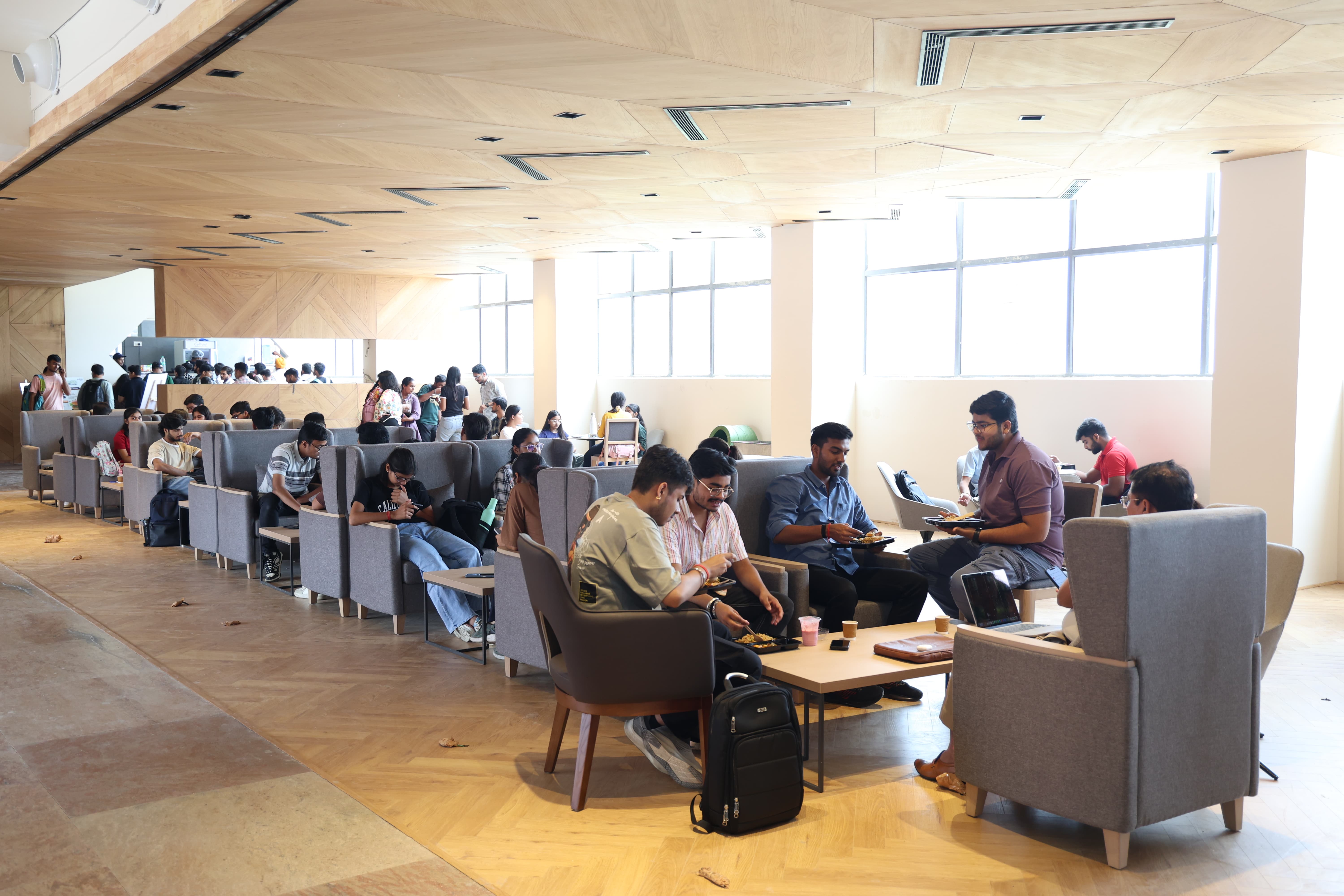 Chandigarh University Lucknow Canteen