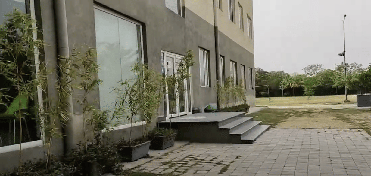 GLIM Gurgaon Girls Hostels