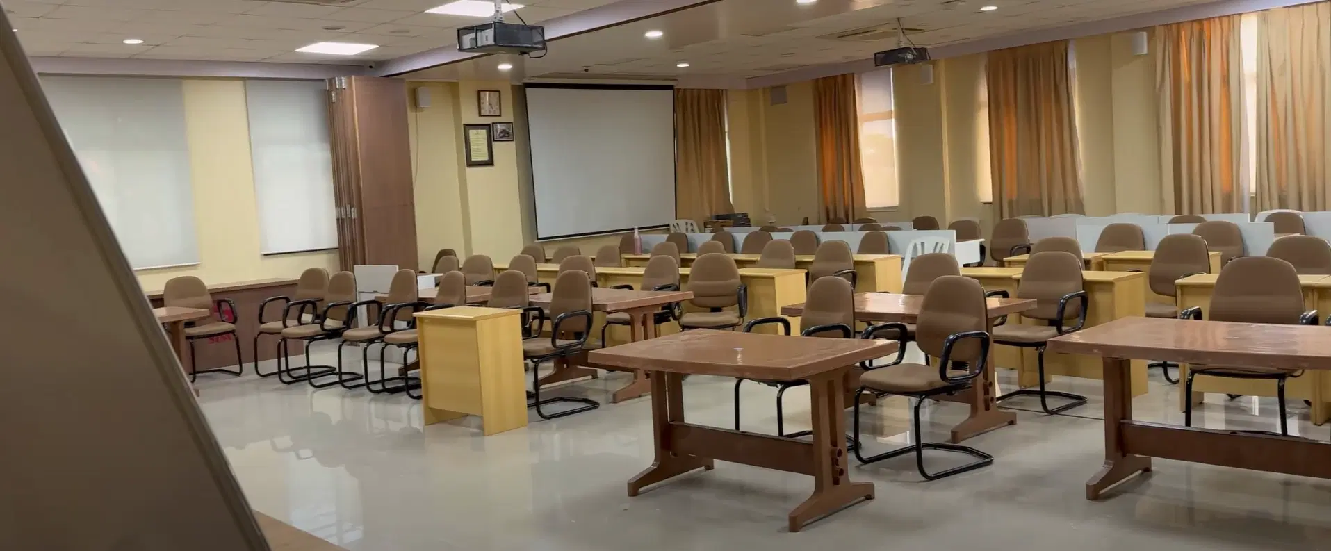 SIMS Pune Seminar Halls