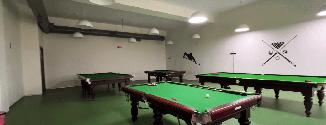 IIM Vizag Pool Room