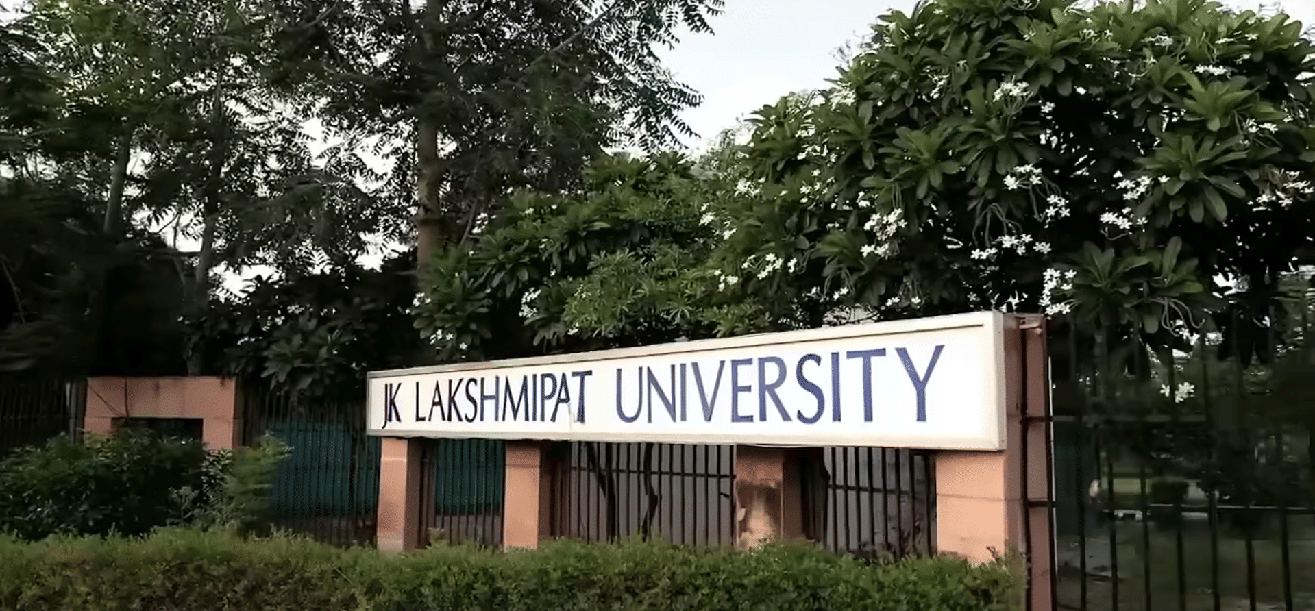 JK Lakshmipat University