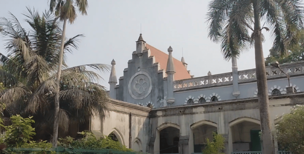 Krishnath College building