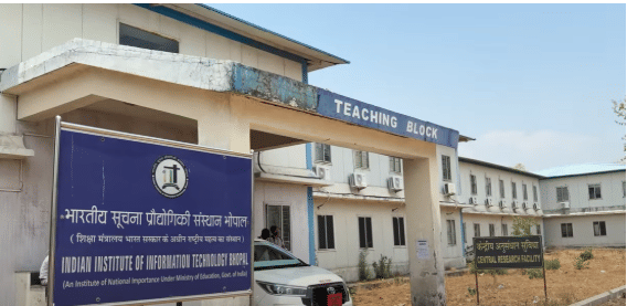 iiit bhopal teaching block