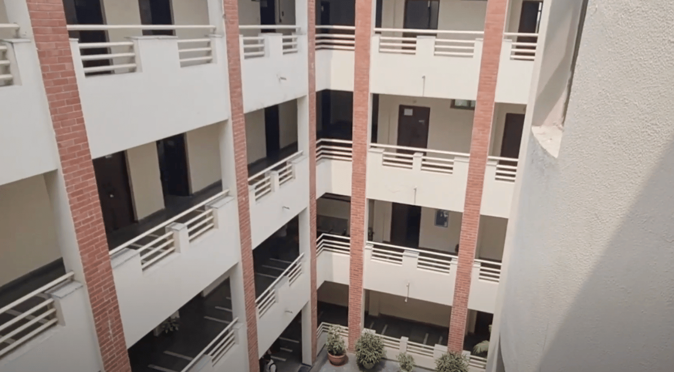 MAC Delhi University Building