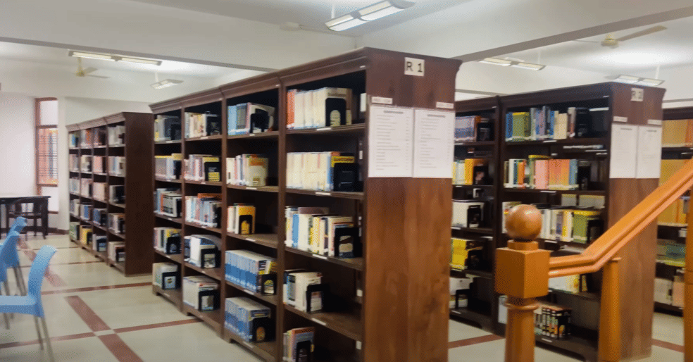 Alliance University Library
