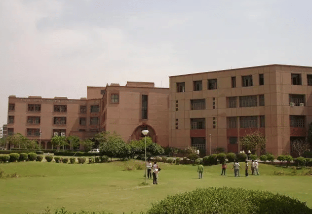 JSS NOIDA Academic building