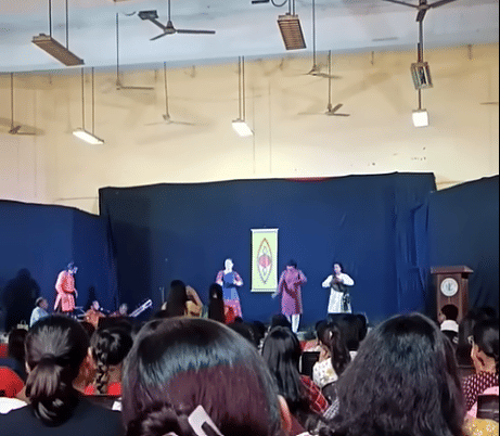 kalindi college auditorium