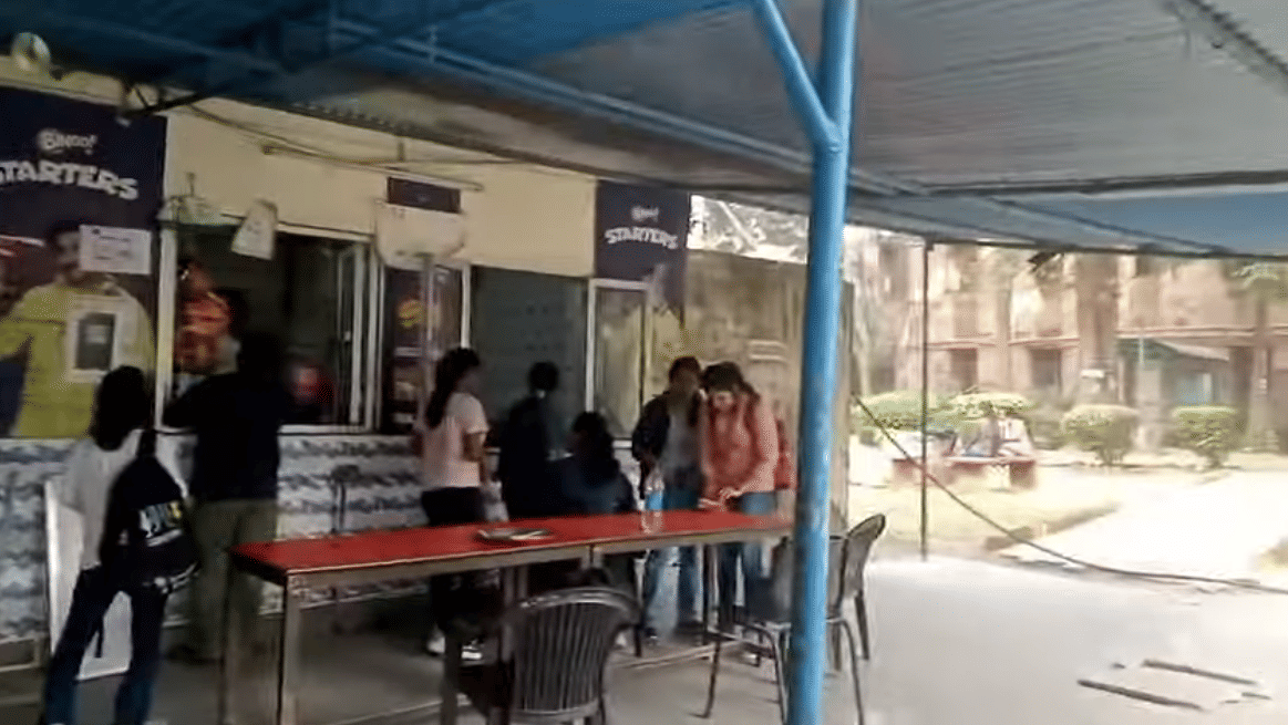 kalindi college canteen