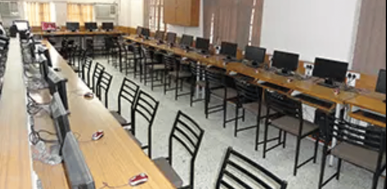 saurashtra university computer lab