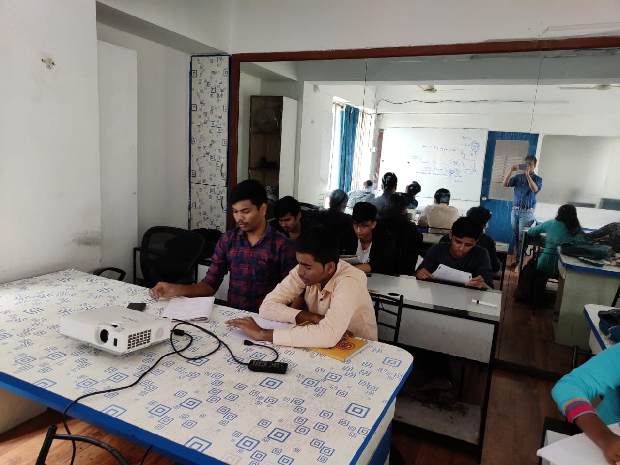 NEET Academy Images of Classroom photo 2