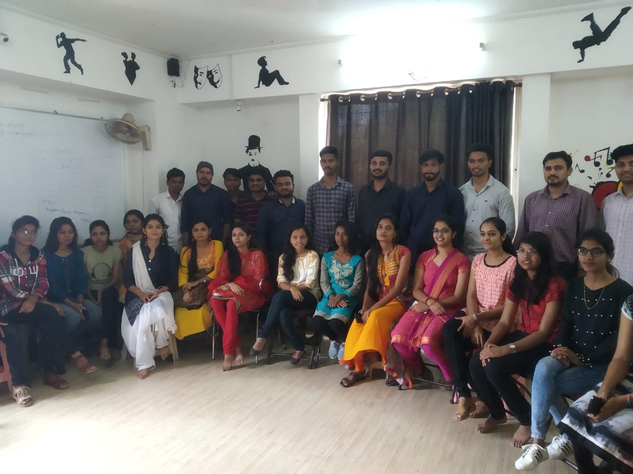 NEET Academy Images of Classroom photo 3