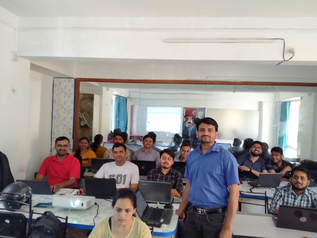 NEET Academy Images of Classroom photo 1