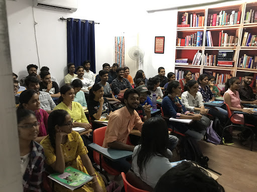 Logicans Logicans Academy ( CLAT COACHING) photo 2