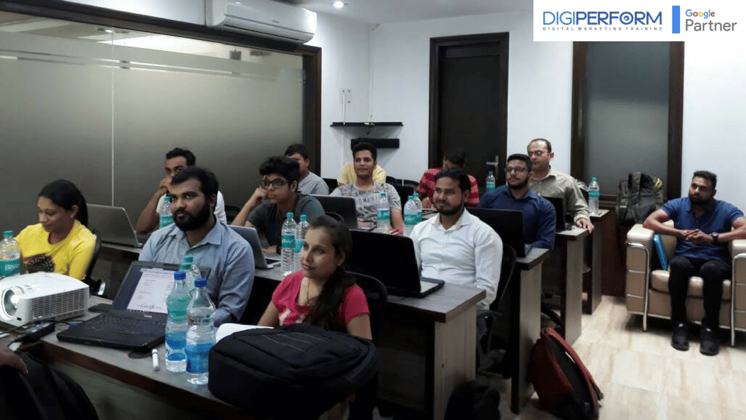 Digiperform - Digital Marketing Course in Delhi, Connaught Place Digiperform Classroom photo 3