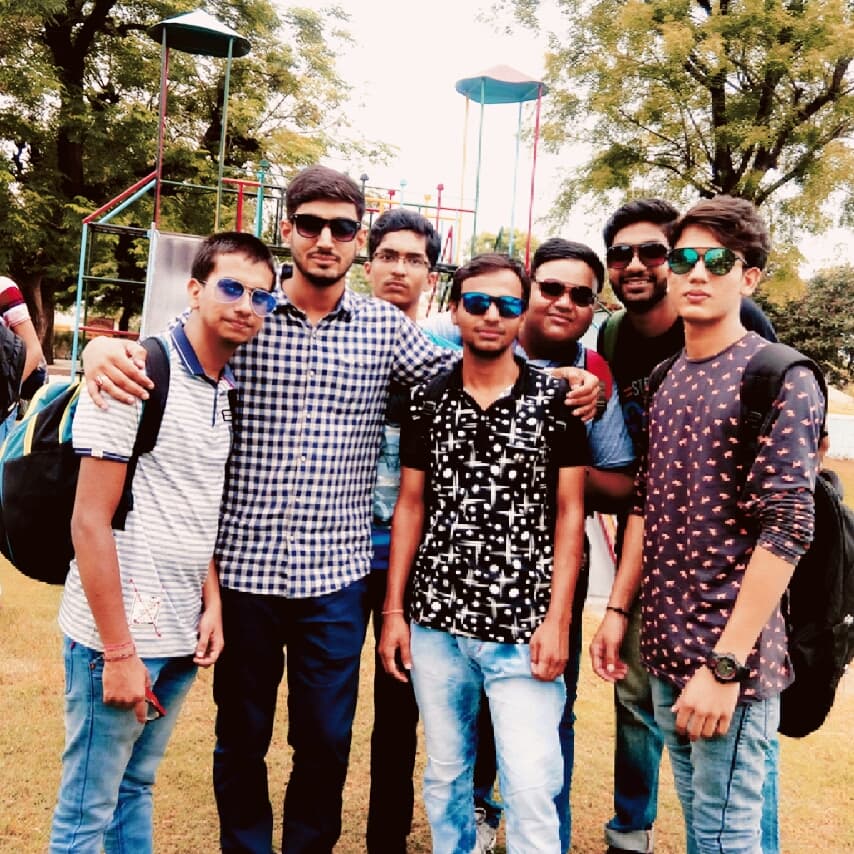 VS Classes VS Classes photo 3