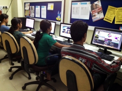 Edu Art Software Testing Training Institute class and interaction photo 2