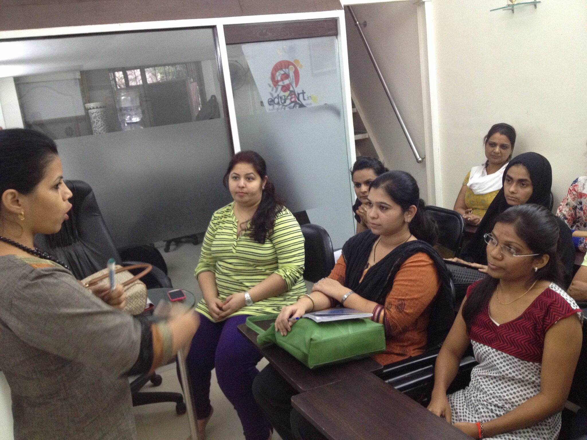 Edu Art Software Testing Training Institute class and interaction photo 3
