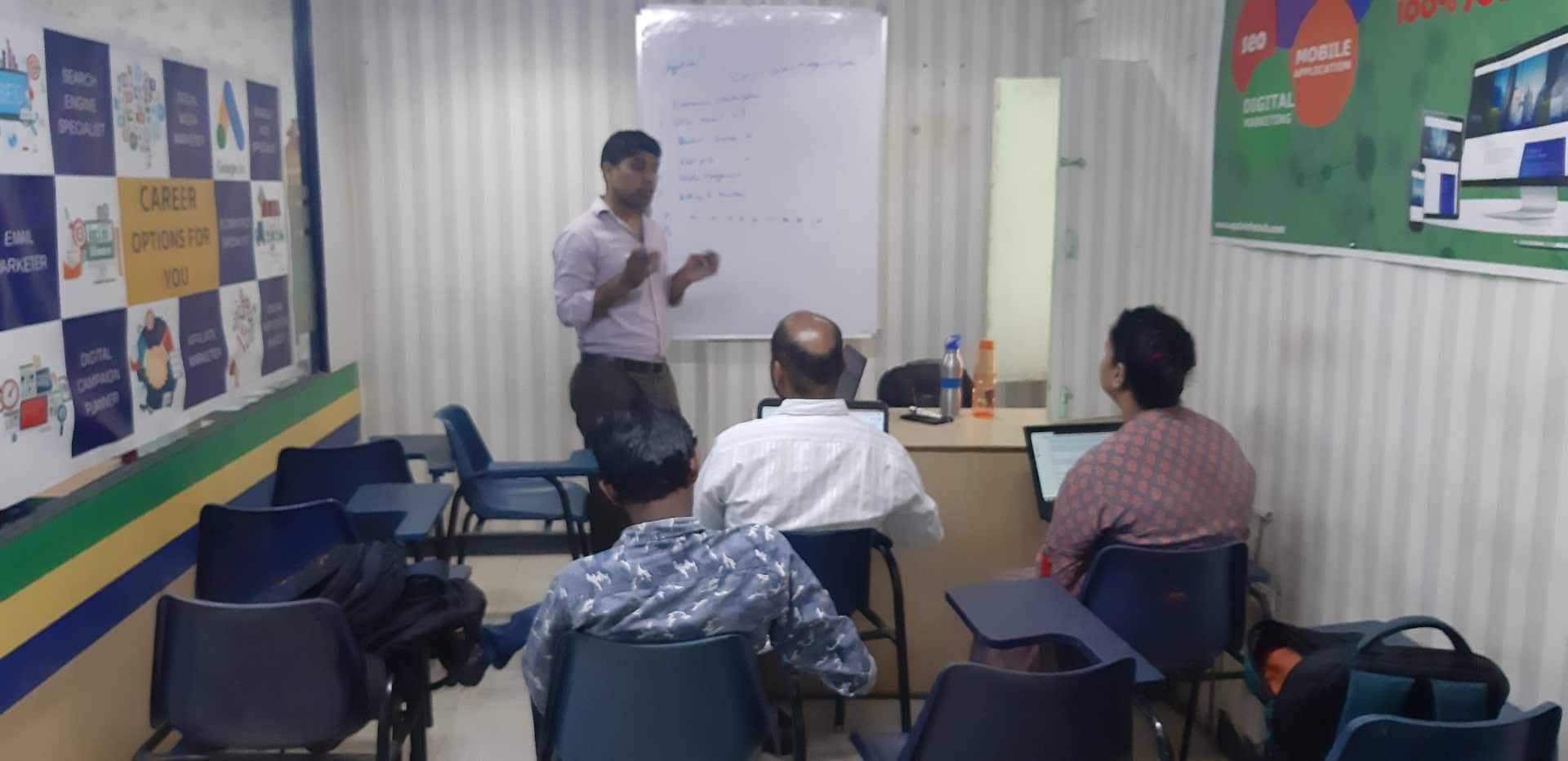 Apzle Infotech Institute photo 3