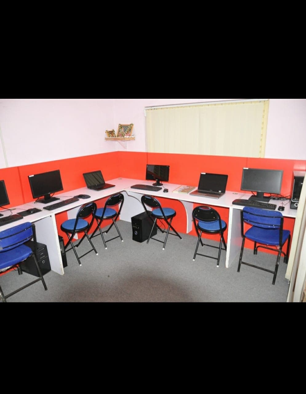 SQL School Training Institute Institute photo 5