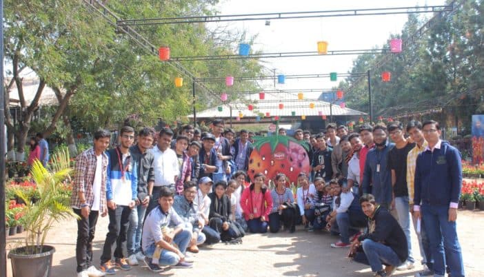 Sir Mathuradas Vissanji Computer Education Centre (CEC) Sir Mathuradas Vissanji Computer Education Centre (CEC) photo 4