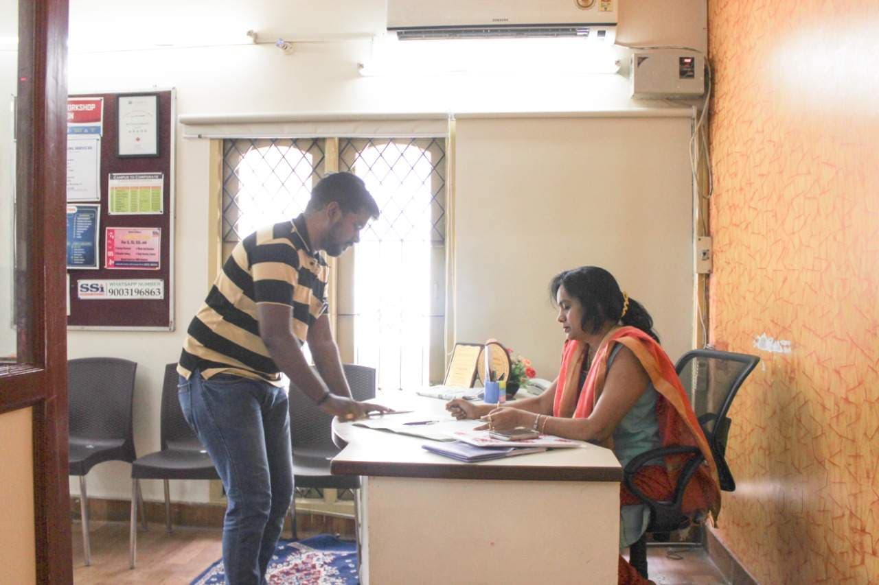 SSI Computer Education SSI Computer Education Training photo 2