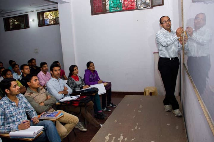 Motivation Classes Pvt. Ltd Pictures photo 4