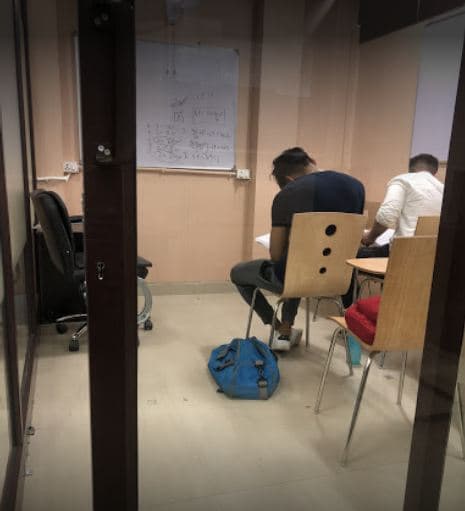 Harvard Street Images photo 1