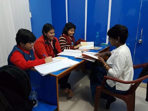 MS EDU HUB Pictures photo 1