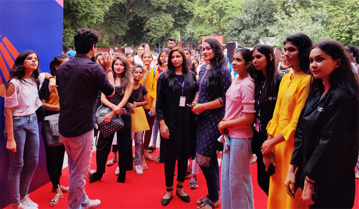 Lakme Academy Lakme Academy Preet Vihar - Makeup Artist Training center photo 3