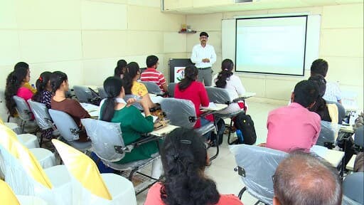 Topper IAS classroom photo 1