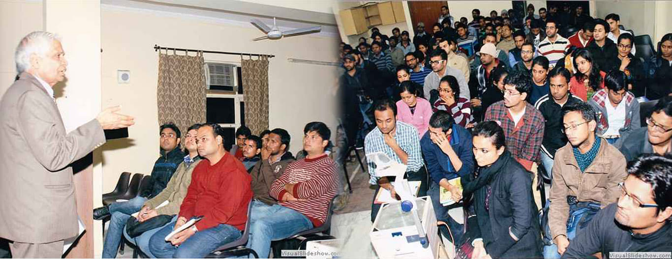 Pragati IAS Images photo 4