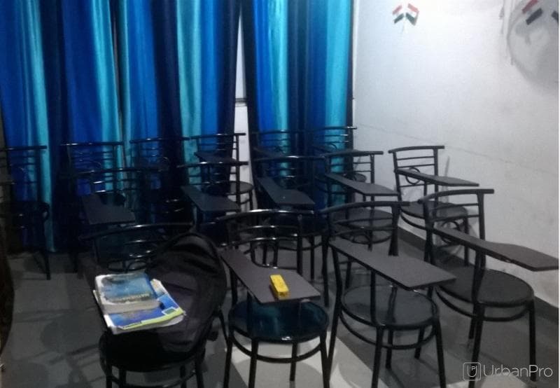 EduSuccess classroom photo 1