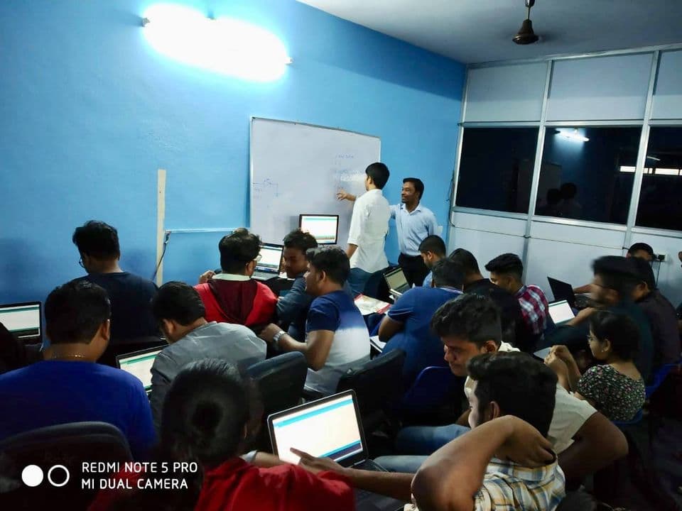 Loop Loop: Gallery photo 2