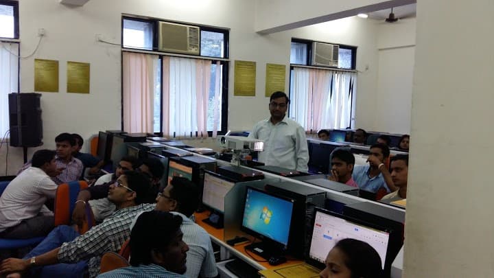 D23 Design Lounge Pictures photo 1