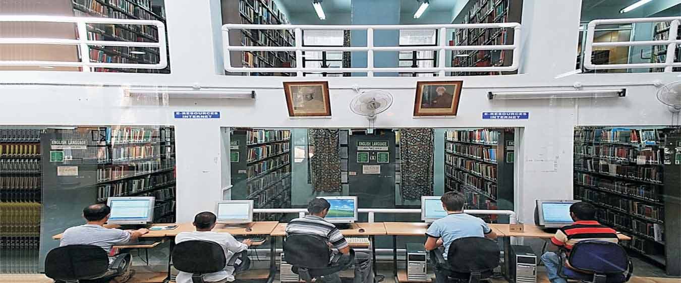 The English And Foreign Languages University Pictures photo 1