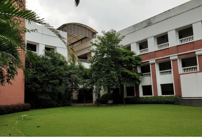 Mahindra École Centrale Mahindra École Centrale photo 1