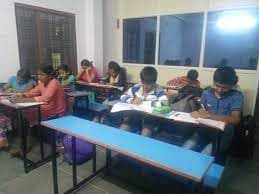 CHAKRAVARTHY CLASSROOM Images photo 4