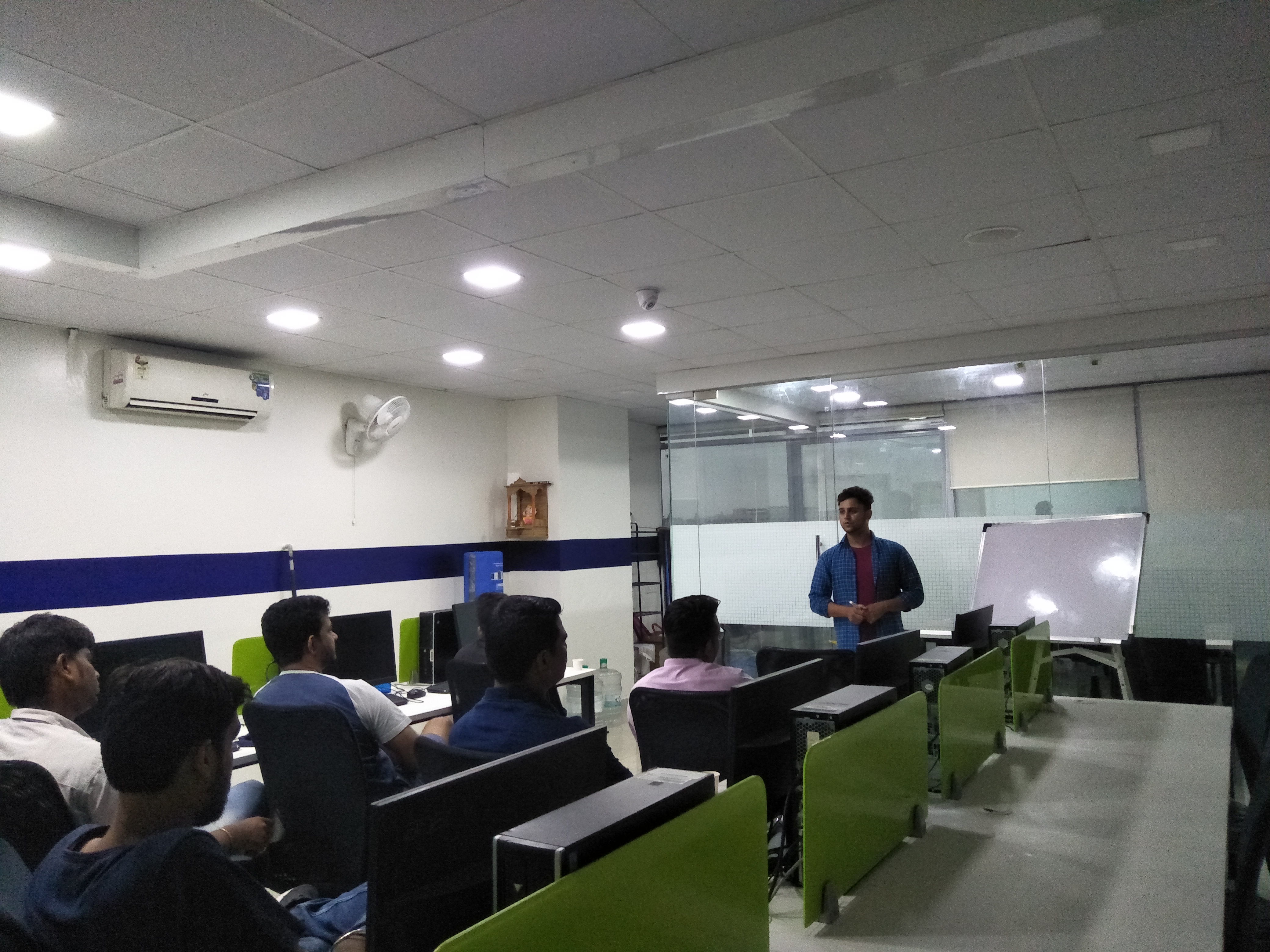 Institute of Career In Financial Market Institute of Career In Financial Market:Gallery photo 2
