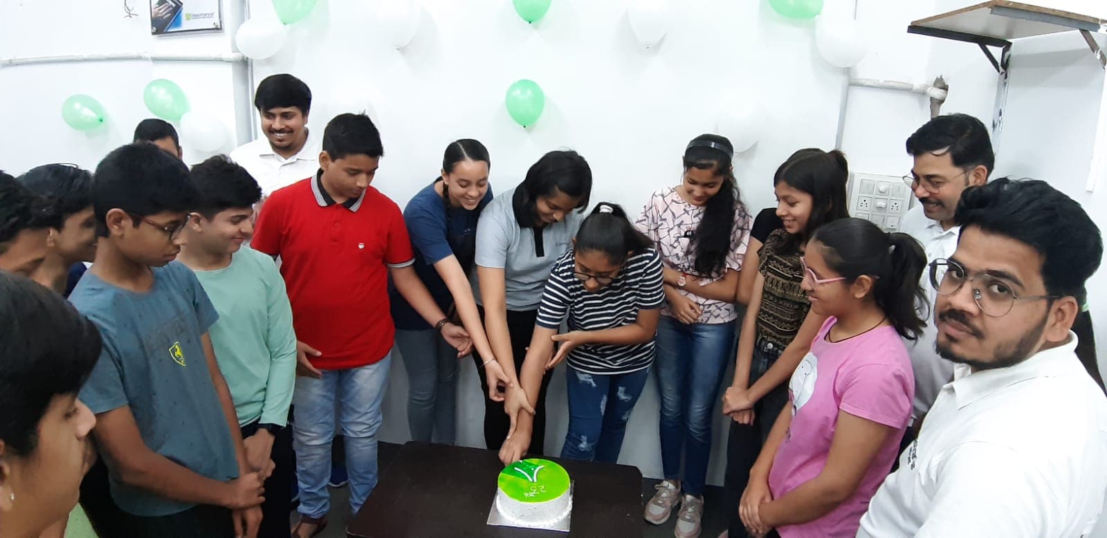 Resonance Resonance photo 5