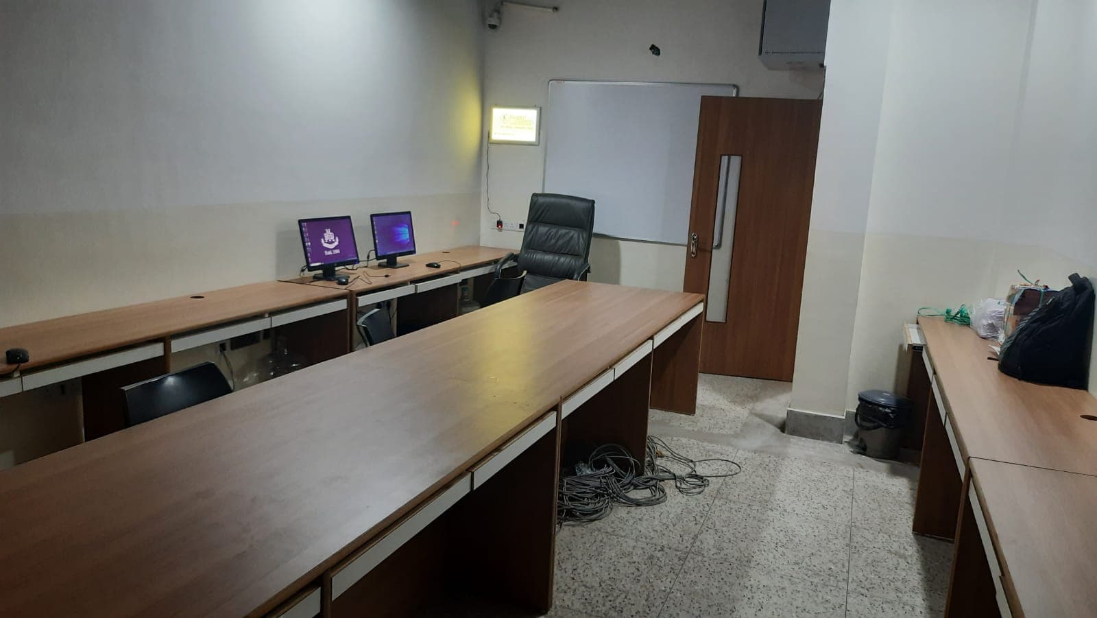 Rajeev Classes Rajeev Classes photo 5