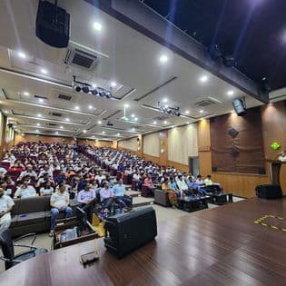 Resonance Resonance photo 1