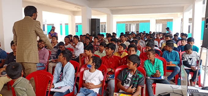 SR Academy SR Academy photo 2