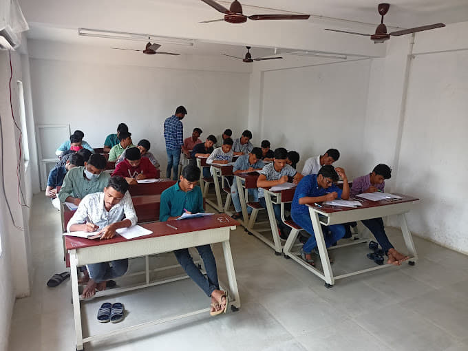 SR Academy SR Academy photo 3