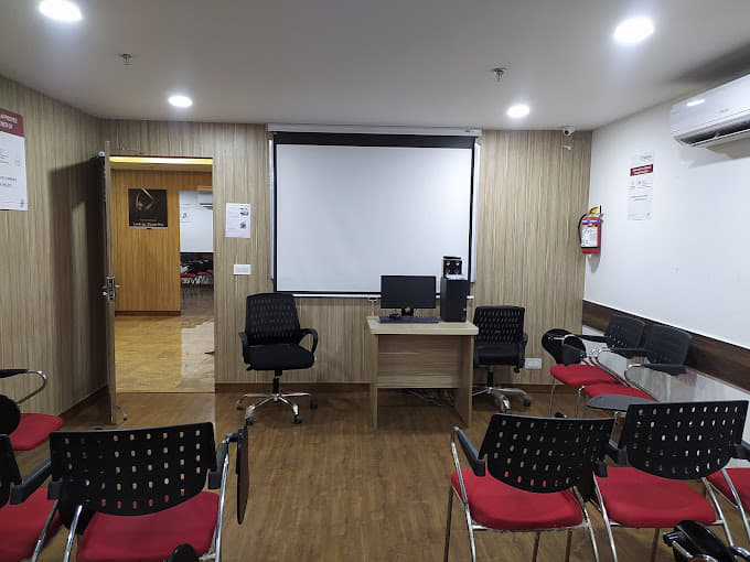 Frankfinn Institute of Air Hostess Training Frankfinn lucknow photo 4