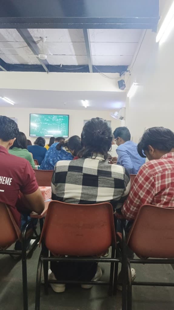 KGS KGS DelhI photo 3