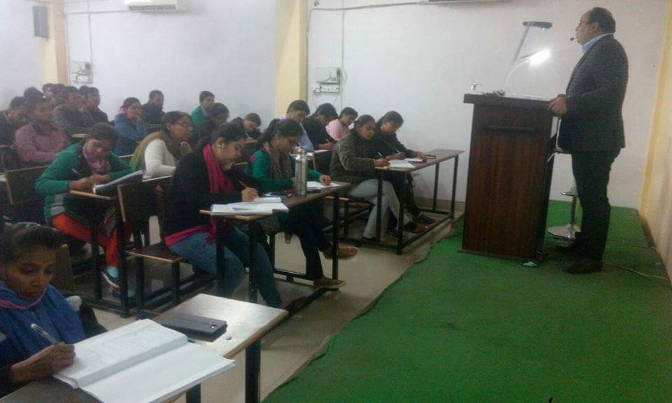 Delhi Institute For Civil Services Delhi Institute For Civil Services Ahmedabad photo 2