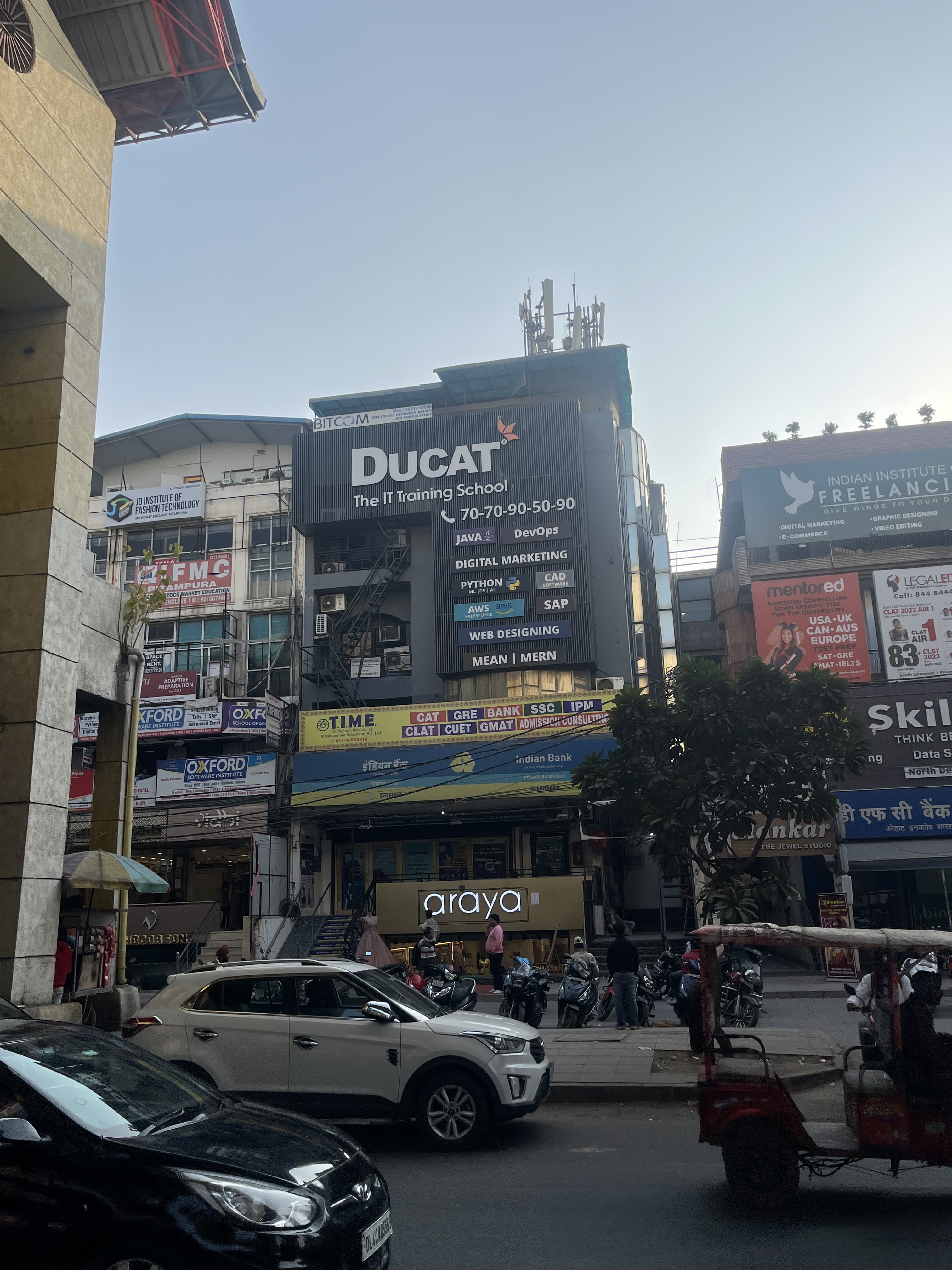 DUCAT Pitampura Ducat photo 2